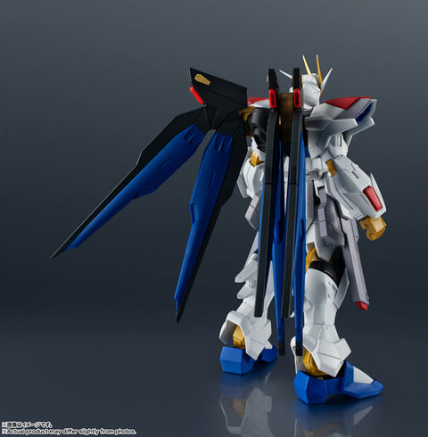 GUNDAM UNIVERSE ZGMF/A-262B STRIKE FREEDOM